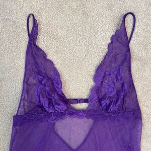 NWOT! Victoria's Secret Vintage 2000s Purple Lace Chemise